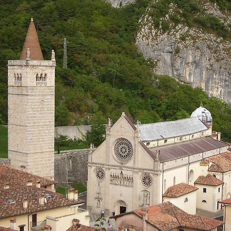 Alloggio Agrituristico Ai Tre Castelli Moruzzo Eksteriør bilde